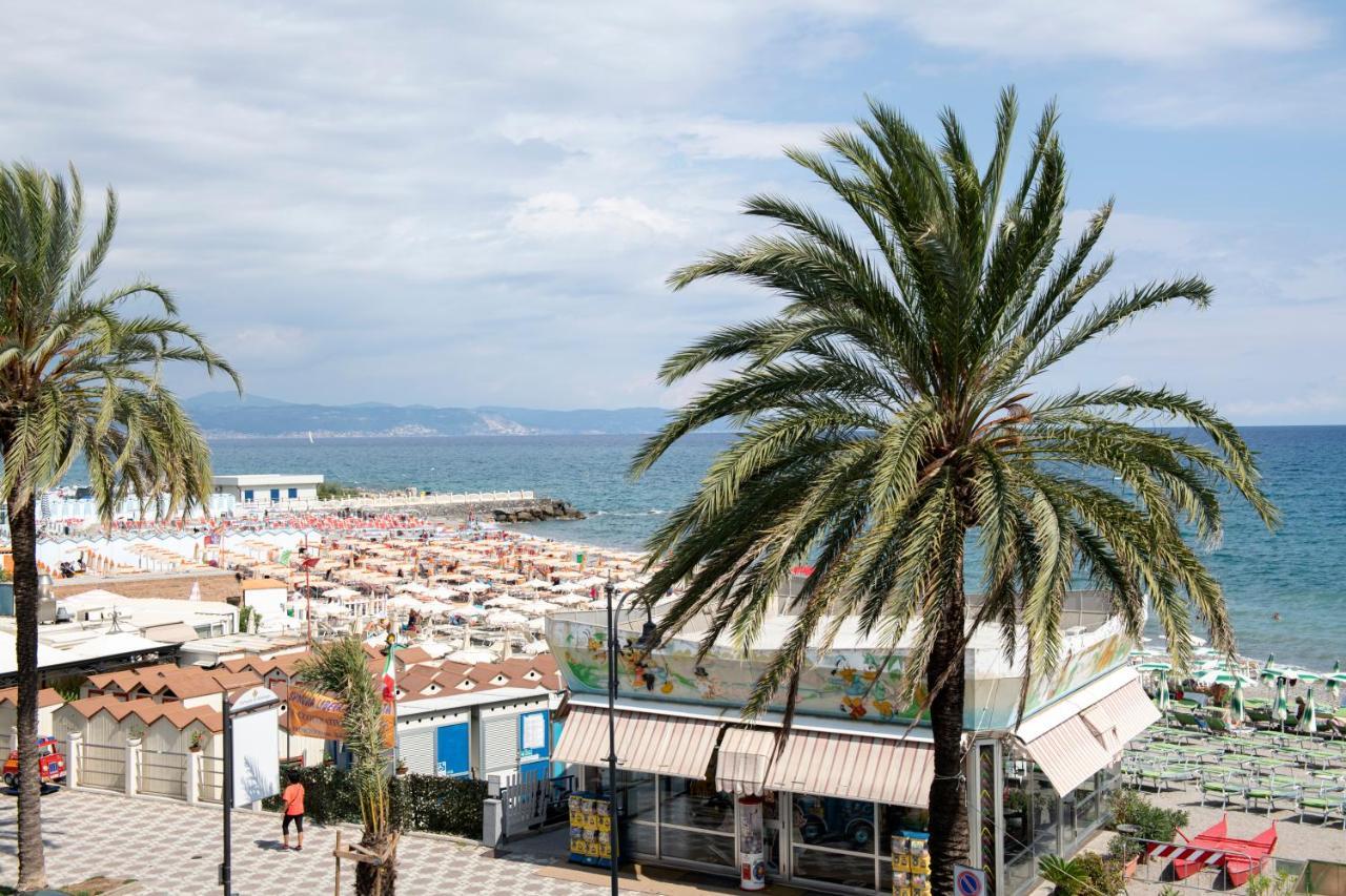 Albium Hotel Albenga Dış mekan fotoğraf